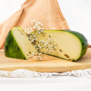Gouda zagrodowa z pistacją